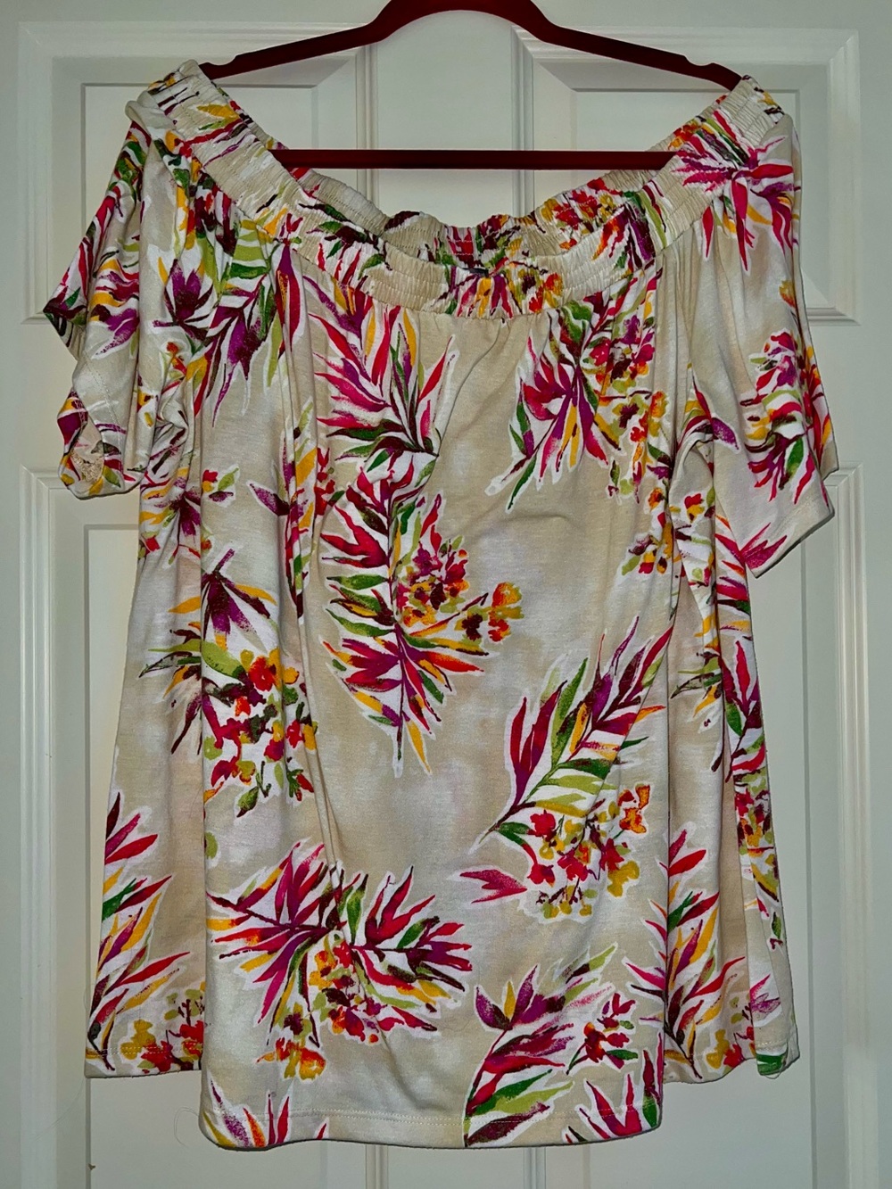 Jessica London’s Off-Shoulder Floral Top in Cream and Pink